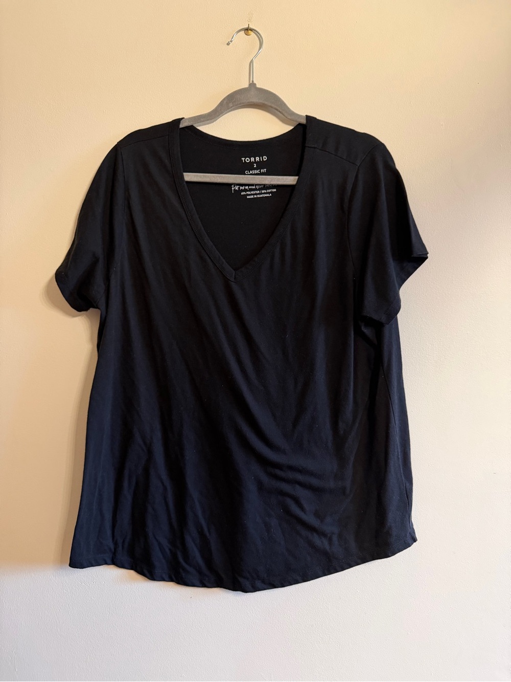 Torrid Classic Fit V-Neck Tee in Black 2x